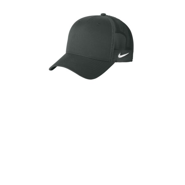 Nike Snapback Mesh Trucker Cap NKFN9893 Snapback Mesh Trucker Cap Thumbnail