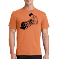 Essential Tee Thumbnail